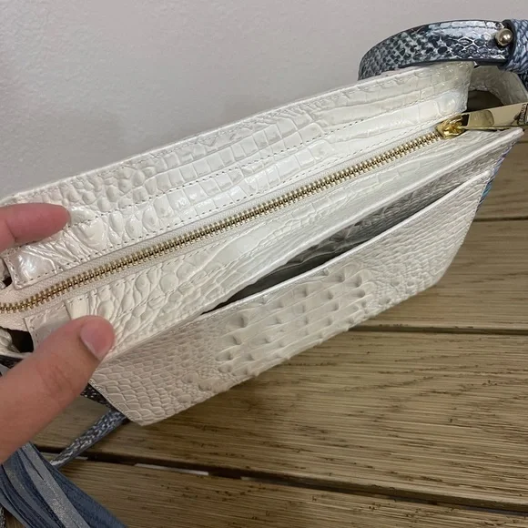 Brahmin Carrie Crossbody DayDream Junebug - Picture 9 of 9